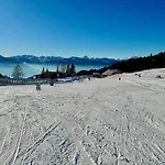 131 On The Slopes 7pax *